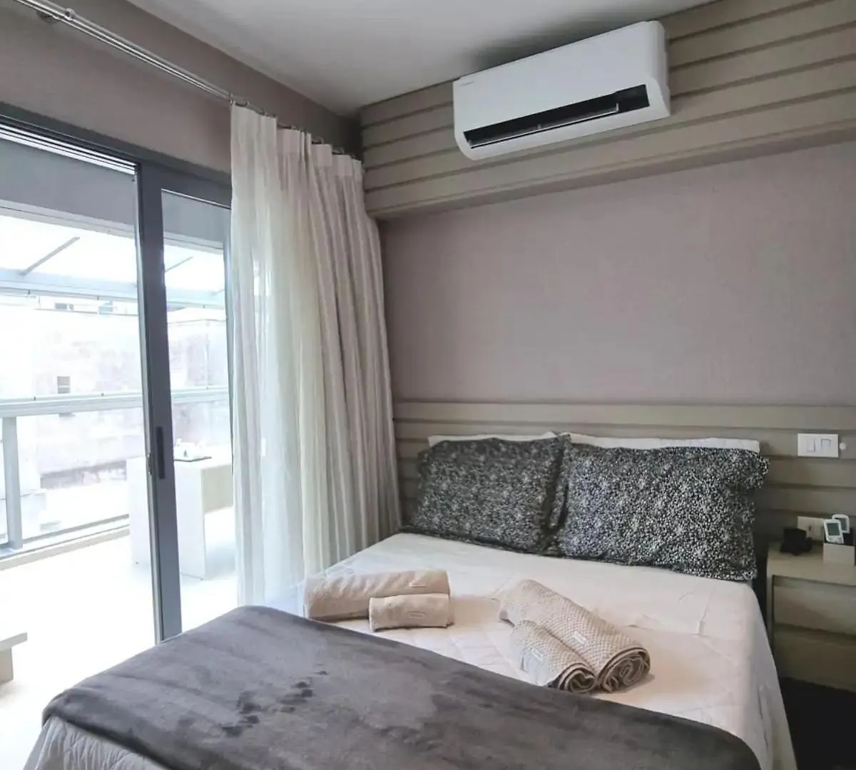 Studio Cheio De Bossa No Vn Oscar Freire Sao Paulo Apartment